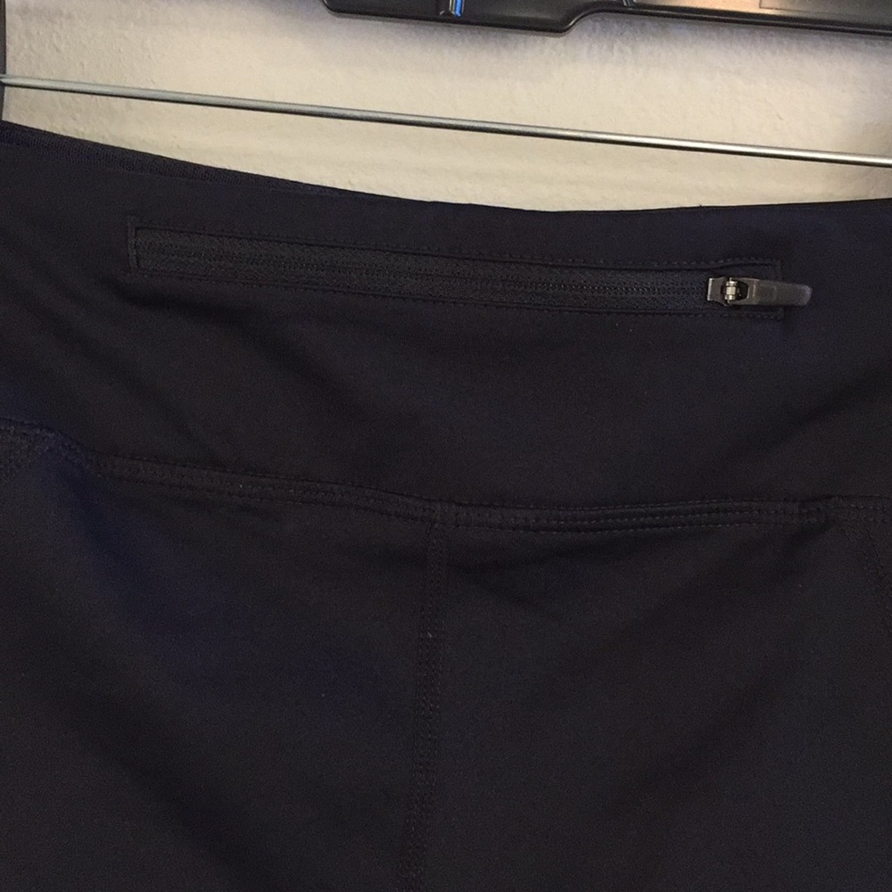 Nike Black Dri-Fit Cropped Leggings Size S - Picture 4 of 10